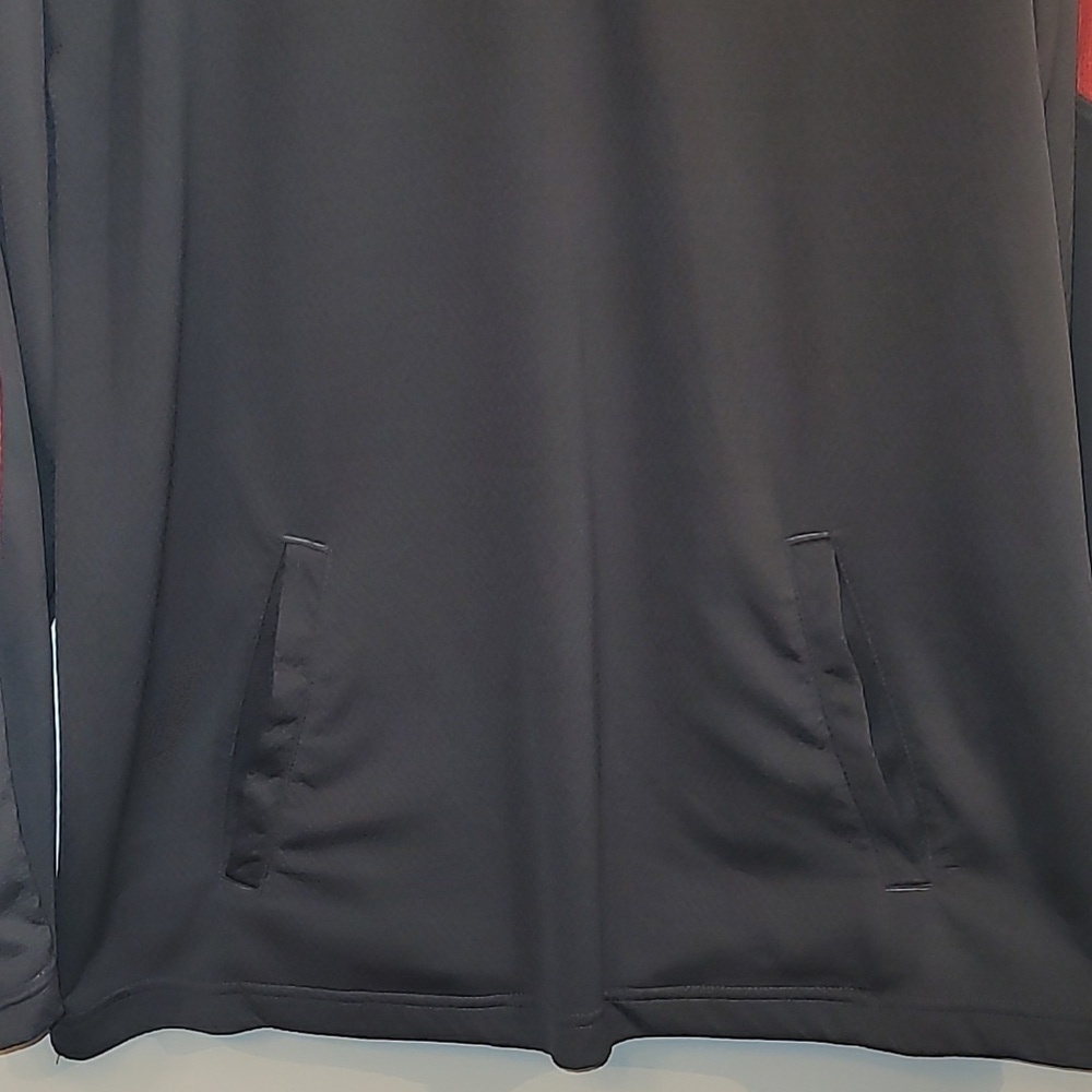 Men's size Large NHL Chicago Black Hawks long sleeve  Lot F - Picture 3 of 8